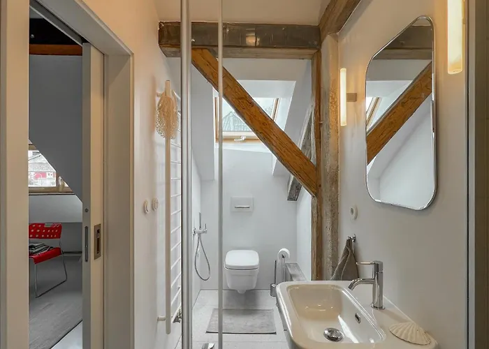 Casarosa Attico 3br, 3ba * 체스키크룸로프